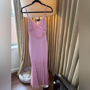 Elegant Pink Lace Trim Nightgown